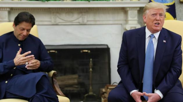Pakistan’s Prime Minister Imran Khan meets with U.S. President Donald Trump in the Oval Office of the White House in Washington, U.S., July 22, 2019. (REUTERS PHOTO) Pakistan’s Prime Minister Imran Khan meets with U.S. President Donald Trump in the Oval Office of the White House in Washington, U.S., July 22, 2019. (REUTERS PHOTO)
