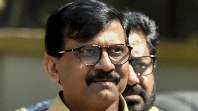 Shiv Sena leader Sanjay Raut asked the government to declare chicken as vegetarian.(HT Photo)