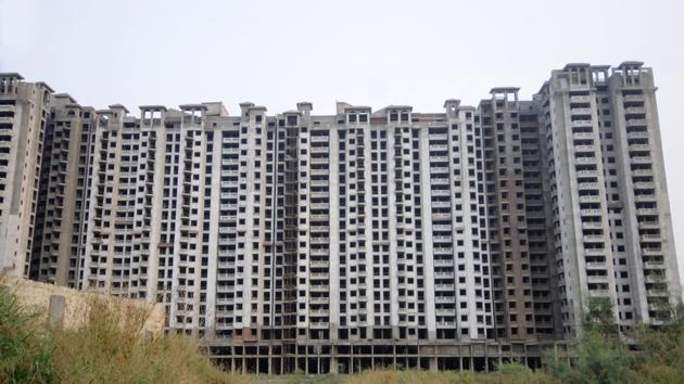 High-rises of an Amrapali Group project at sector 76, in Noida.(Sunil Ghosh / HT Photo) High-rises of an Amrapali Group project at sector 76, in Noida.(Sunil Ghosh / HT Photo)