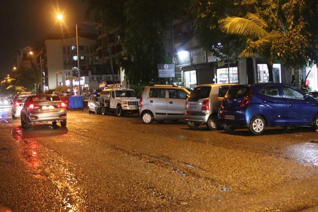 The accident spot at Sector-6A in Kamothe, where a speeding car mowed down a seven-year-old boy and a 32-year-old man on Sunday.(Hindustan Times) The accident spot at Sector-6A in Kamothe, where a speeding car mowed down a seven-year-old boy and a 32-year-old man on Sunday.(Hindustan Times)