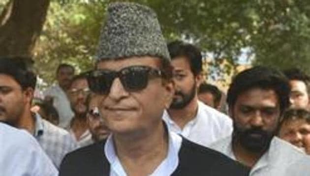 Samajwadi Party’s MP Azam Khan has a long history of making controversial remarks.(PTI)