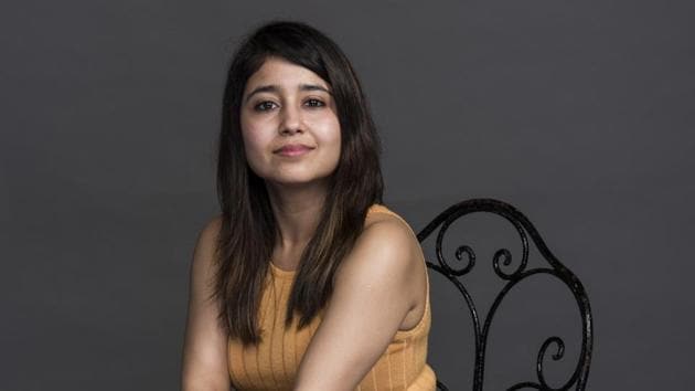 When travelling for shoots, actor Shweta Tripathi snacks on home-made dry fruit laddoos and makhana.(Aalok Soni/HT PHOTO)