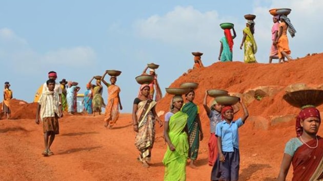 The national average for women beneficiaries of the scheme in 2019-20 is 57.2%. In 2011-12, women’s share of work stood at just 48%. (HT photo)