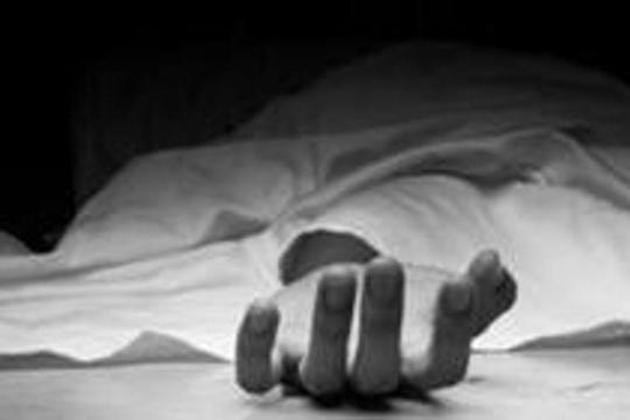 Instead of stopping, the accused turned the car towards Model Town and hit the SPO in the process, dragging him for around 200 metres until he fell off and sustained critical injuries. (HT PHOTO) Instead of stopping, the accused turned the car towards Model Town and hit the SPO in the process, dragging him for around 200 metres until he fell off and sustained critical injuries. (HT PHOTO)