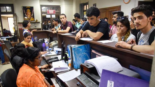 In the second round, 6,738 students have been allotted the colleges of their first preference and till now 5,122 students have taken admissions(Sanket Wankhade/HT PHOTO)