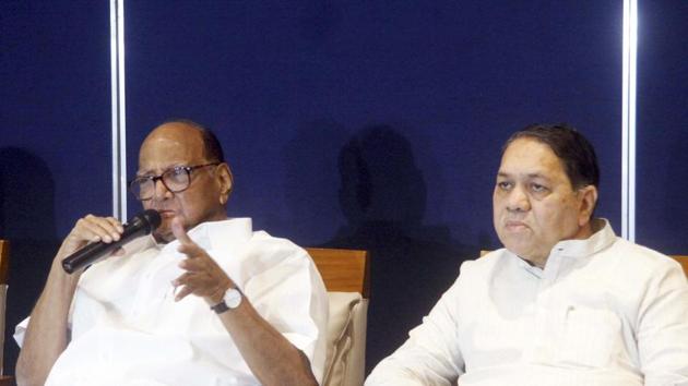 Nationalist Congress Party Chief Sharad Pawar addresses a press conference in Pune.(PTI)
