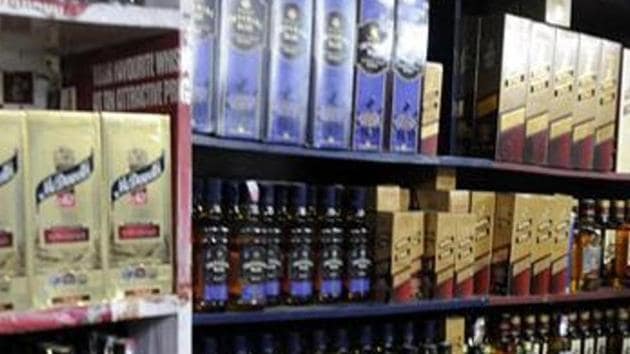 Delhi S New Excise Policy Makes Licensing Stricter Relaxes Dry Day Rules Hindustan Times Your weather when it really matterstm. delhi s new excise policy makes