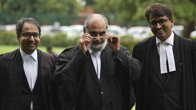 Syed Shakil Ahmed (C) representing the Sunni Waqf board addresses the media after a Ram Janmabhoomi Babri Masjid land dispute case hearing. After chairman of the mediation panel, Justice FM Khalifullah sought more time to reach a solution, Rajeev Dhavan, advocate for Muslim parties, said they support all attempts at mediation if a conclusion can be reached. (Biplov Bhuyan / HT File) Syed Shakil Ahmed (C) representing the Sunni Waqf board addresses the media after a Ram Janmabhoomi Babri Masjid land dispute case hearing. After chairman of the mediation panel, Justice FM Khalifullah sought more time to reach a solution, Rajeev Dhavan, advocate for Muslim parties, said they support all attempts at mediation if a conclusion can be reached. (Biplov Bhuyan / HT File)