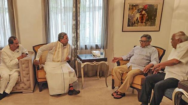 Former Karnataka chief minister and Congress veteran Siddaramaiah met former external affairs minister SM Krishna, father-in-law of Siddhartha, in Bengaluru to discuss the matter. Siddhartha found himself in trouble in September 2017 when the Income Tax (I-T) department conducted raids at over 20 locations linked to him. (PTI) 