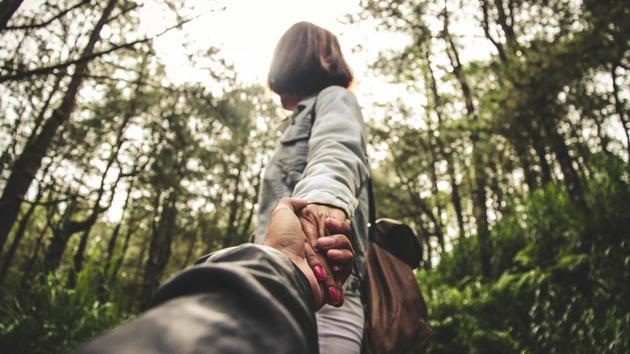 Cyrus Broacha’s relationship advice: I’m the one who needs answers(Unsplash) Cyrus Broacha’s relationship advice: I’m the one who needs answers(Unsplash)
