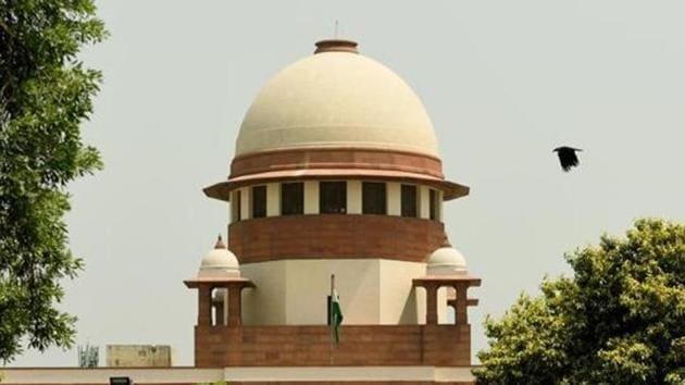 The Supreme Court has ordered transfer of all 5 cases linked to Unnao rape victim from CBI court in Lucknow to a competent court in Delhi.(Amal KS/HT PHOTO)