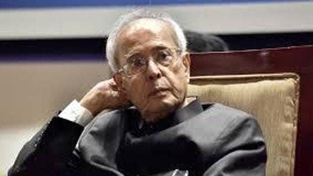 Addressing a seminar in the Rajasthan Assembly, Mukherjee said some Lok Sabha elections had been won by massive majorities, but the vote share of no party has ever crossed the 50% mark.(HT FILE) Addressing a seminar in the Rajasthan Assembly, Mukherjee said some Lok Sabha elections had been won by massive majorities, but the vote share of no party has ever crossed the 50% mark.(HT FILE)