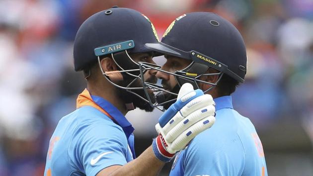 File image of India's Rohit Sharma, right, and captain Virat Kohli.(AP)