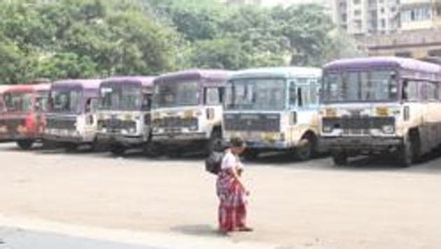 The UP State Road Transport Corporation (UPSRTC) has withdrawn 473 drivers from active duty, a few of them permanently, after their eyesight was found to be poor during the ongoing health check-up being organised by the corporation all over the state.(Hindustan Times) The UP State Road Transport Corporation (UPSRTC) has withdrawn 473 drivers from active duty, a few of them permanently, after their eyesight was found to be poor during the ongoing health check-up being organised by the corporation all over the state.(Hindustan Times)