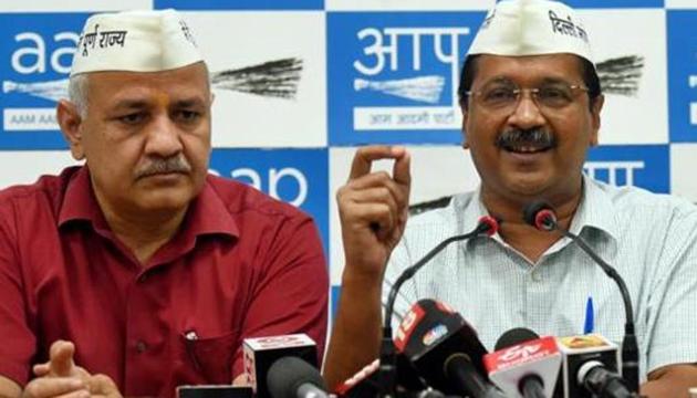 Delhi Chief Minister Arvind Kejriwal and HRD minister Manish Sisodia (Amal KS/HT PHOTO) Delhi Chief Minister Arvind Kejriwal and HRD minister Manish Sisodia (Amal KS/HT PHOTO)