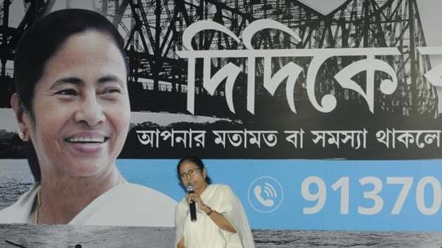 Kolkata, India - July 29, 2019: Chief Minister of West Bengal Mamata Banerjee addresses the media before her meeting with MLAs and 1000 TMC leaders at Nazrul Mancha, in Kolkata, West Bengal(Samir Jana/HT Photo)