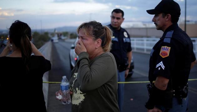 A woman reacts after a mass shooting at a Walmart in El Paso, Texas, U.S. August 3, 2019. (REUTERS) A woman reacts after a mass shooting at a Walmart in El Paso, Texas, U.S. August 3, 2019. (REUTERS)
