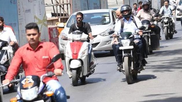 9 youths were fined for riding bikes with fancy number plates in Rajgurunagar on August 3.(HT FILE) 9 youths were fined for riding bikes with fancy number plates in Rajgurunagar on August 3.(HT FILE)