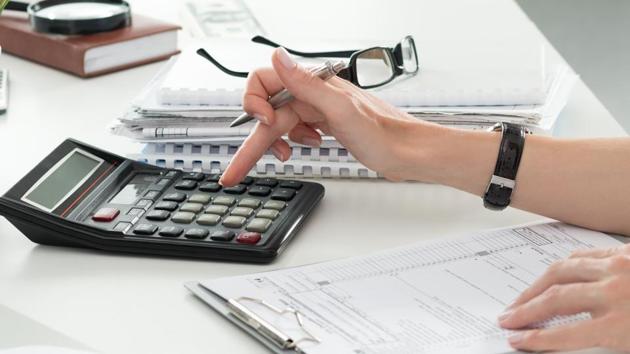 Manage your financial debt.(Getty Images/iStockphoto) Manage your financial debt.(Getty Images/iStockphoto)
