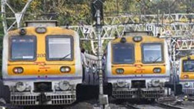 Mumbai government railway police identifies trespassing spots.(Ht photo) Mumbai government railway police identifies trespassing spots.(Ht photo)