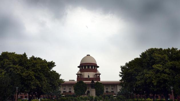 A five-judge bench of the Supreme Court will begin hearing the Ram Janmabhoomi-Babri Masjid land dispute case from August 6. (Sonu Mehta/HT PHOTO) A five-judge bench of the Supreme Court will begin hearing the Ram Janmabhoomi-Babri Masjid land dispute case from August 6. (Sonu Mehta/HT PHOTO)