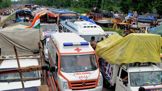 With ambulance operations yet to reach full potential since last month’s strike, police vans responded to calls for help from five women in labour on Friday and Saturday in different parts of the city.(HT Photo)