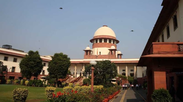 A bill which sought to bar judges from making “sweeping remarks” against another constitutional authority was brought by the previous UPA government, but lapsed following the dissolution of the 15th Lok Sabha.(HT image)