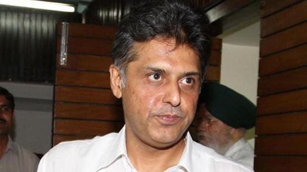 Senior Congress leader and former Union minister Manish Tewari tried to trace the origins of Article 370. (HT photo) Senior Congress leader and former Union minister Manish Tewari tried to trace the origins of Article 370. (HT photo)