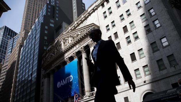 Smaller Chinese banks tracked by UBS Group AG need an estimated $349 billion of fresh capital.(Bloomberg photo) Smaller Chinese banks tracked by UBS Group AG need an estimated $349 billion of fresh capital.(Bloomberg photo)