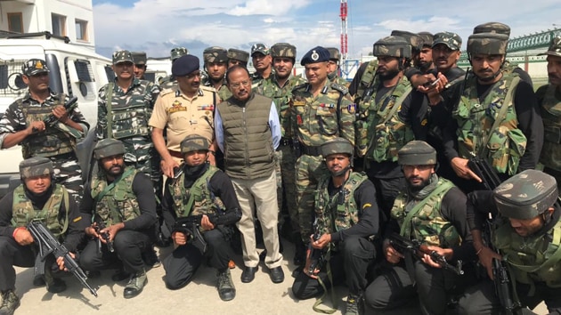 National Security Advisor Ajit Doval was spotted on Wednesday having lunch with local residents in Jammu Kashmir.(HT Photo)