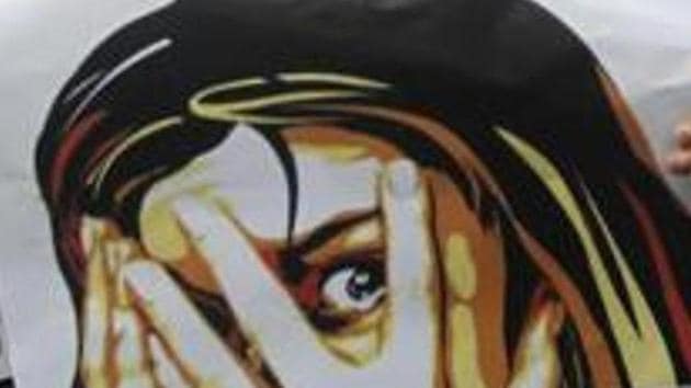 Mumbai teenager attempts suicide. (AP photo) Mumbai teenager attempts suicide. (AP photo)