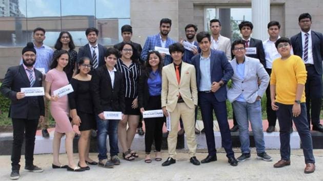 Modern School, Barakhamba Road, won the Best School delegation award; KRM Vikaspuri was the runner-up (HT) Modern School, Barakhamba Road, won the Best School delegation award; KRM Vikaspuri was the runner-up (HT)