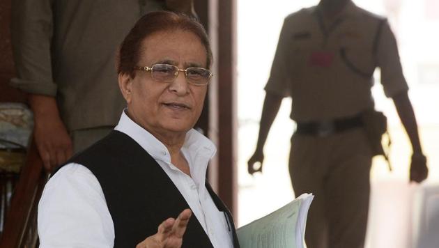 The Bharaitya Janata Party(BJP) and the Bahujan Samaj Party(BSP),seem to consider Rampur MP Azam Khan their common adversary as all the three parties have lodged complaints against the senior Samajwadi Party leader or his associates. (Mohd Zakir/HT PHOTO) The Bharaitya Janata Party(BJP) and the Bahujan Samaj Party(BSP),seem to consider Rampur MP Azam Khan their common adversary as all the three parties have lodged complaints against the senior Samajwadi Party leader or his associates. (Mohd Zakir/HT PHOTO)