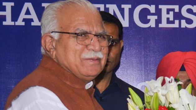 Haryana CM ML Khattar asked Rahul Gandhi not to distort his remarks on the women of Jammu and Kashmir.(HT FILE)