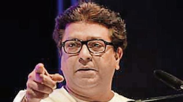 Maharashtra Navnirman Sena (MNS) chief Raj Thackeray targeted the Narendra Modi government on Friday over its decision to divide the state of Jammu and Kashmir into two Union Territories (HT File) Maharashtra Navnirman Sena (MNS) chief Raj Thackeray targeted the Narendra Modi government on Friday over its decision to divide the state of Jammu and Kashmir into two Union Territories (HT File)