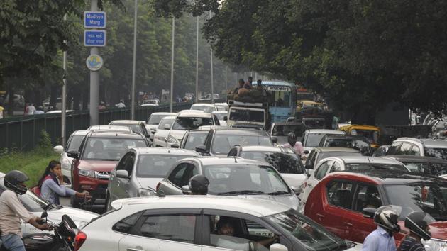 Better Public Transport Will Help Improve Air Quality In Mumbai Bmc Hindustan Times The mumbai suburban railway, which caters to the daily commuting needs of a vast urban population, is the.