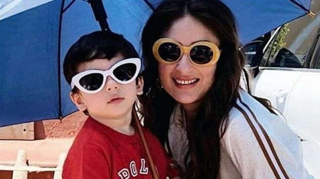 Kareena Kapoor Khan poses with son Taimur.