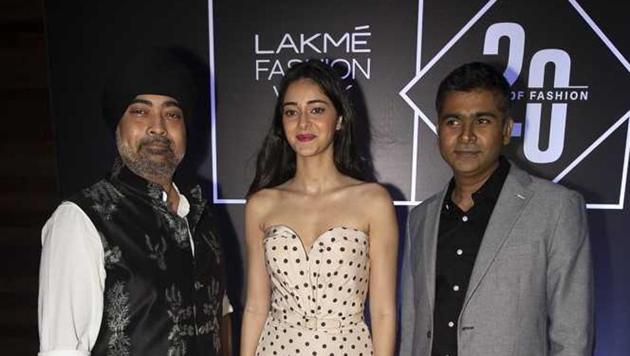 (From left) Jaspreet Chandok, Ananya Pandey and Ashwath Swaminathan at the party.(HT Photo)