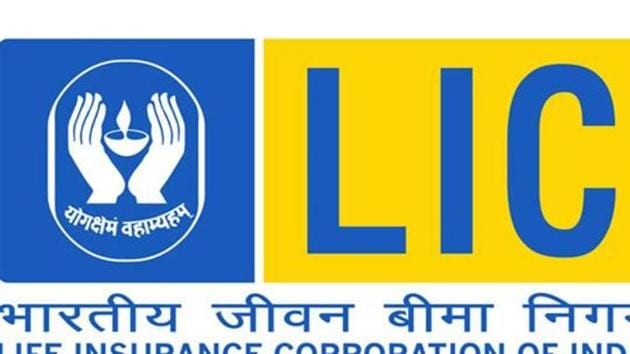 LIC has also being asked to pay ?10,000 to the widow towards litigation cost.(HT File)