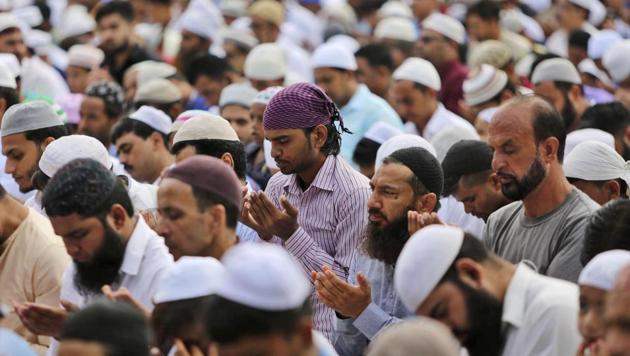Muslim men offer prayers during Eid al-Adha, or the Feast of the Sacrifice, in Jammu, India, Monday, Aug.12, 2019. (AP photo) Muslim men offer prayers during Eid al-Adha, or the Feast of the Sacrifice, in Jammu, India, Monday, Aug.12, 2019. (AP photo)