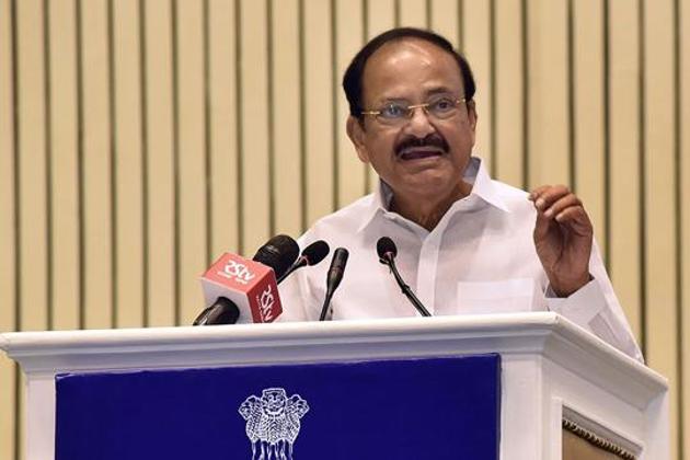 Vice President M Venkaiah Naidu said that the country should evolve a consensus on larger national issues. (PTI Photo) Vice President M Venkaiah Naidu said that the country should evolve a consensus on larger national issues. (PTI Photo)