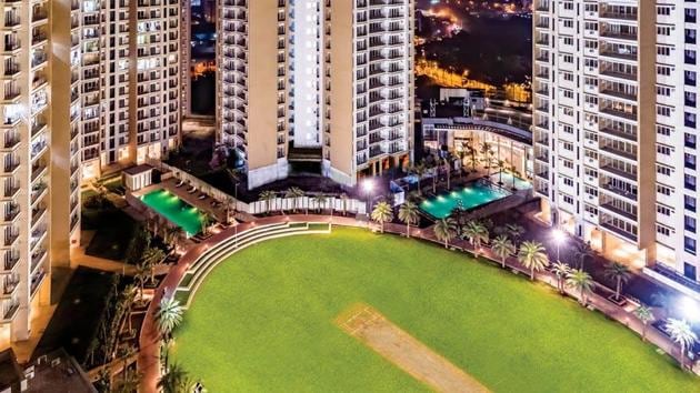 Runwal Greens boasts of almost 6.5 acres of open spaces including a cricket ground within the complex.(Runwal Group)