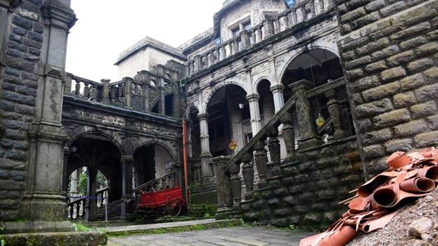 Algae and mosses on the outer structure of the Viceregal Lodge in Shimla. (Deepak Sansta/HT) Algae and mosses on the outer structure of the Viceregal Lodge in Shimla. (Deepak Sansta/HT)