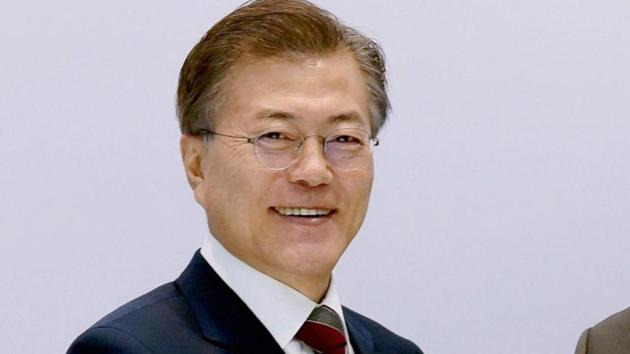 South Korean President Moon Jae-in offered an olive branch to Japan to end an ongoing trade dispute(PTI) South Korean President Moon Jae-in offered an olive branch to Japan to end an ongoing trade dispute(PTI)