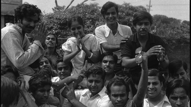 Jaitley emerged the president of the students’ union in the 1974 DUSU elections. A member of the ABVP, the student wing of the Rashtriya Swayamsevak Sangh (RSS), Jaitley rose to become the president of its Delhi chapter. In 1977, he received his law degree from Delhi University, and joined the newly formed Bharatiya Janata Party (BJP) in 1980. (Virendra Prabhakar / HT Archive)