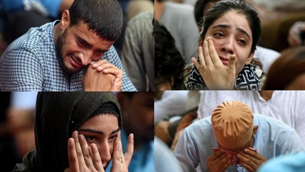 Kashmiri students and civil society activists break down during an event to observe Eid al-Adha away from home after the abrogation of Article 370, at Jantar Mantar, in New Delhi. (Amal KS / HT Photo) Kashmiri students and civil society activists break down during an event to observe Eid al-Adha away from home after the abrogation of Article 370, at Jantar Mantar, in New Delhi. (Amal KS / HT Photo)