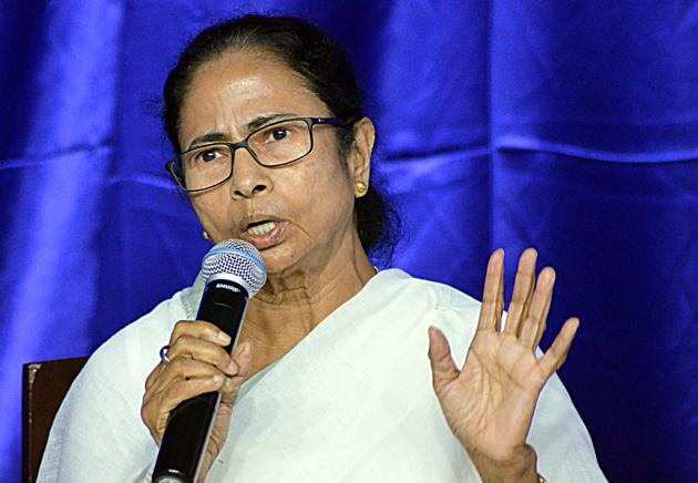 West Bengal Chief Minister Mamata Banerjee pulled up the Bengal Police over allegations of extorting drivers in the name of traffic safety. (ANI) West Bengal Chief Minister Mamata Banerjee pulled up the Bengal Police over allegations of extorting drivers in the name of traffic safety. (ANI)
