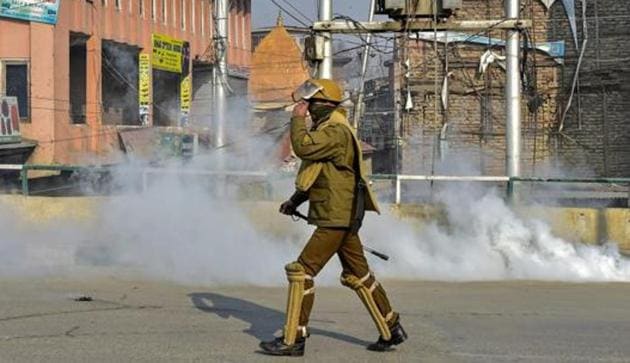 The Jammu and Kashmir police is maintaining pressure on terrorists to isolate them so that they cannot mislead the general public, Director General of Police Dilbagh Singh has said. (PTI Photo) The Jammu and Kashmir police is maintaining pressure on terrorists to isolate them so that they cannot mislead the general public, Director General of Police Dilbagh Singh has said. (PTI Photo)