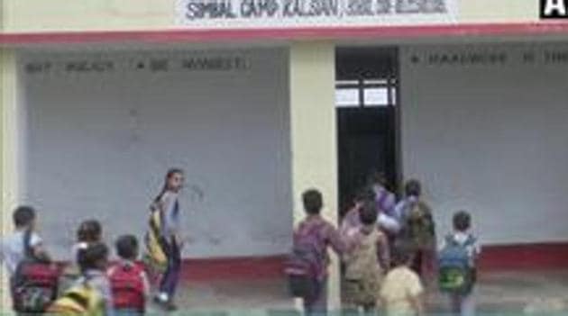 School reopens in Jammu and Kashmir’s Rajouri.(ANI Photo) School reopens in Jammu and Kashmir’s Rajouri.(ANI Photo)