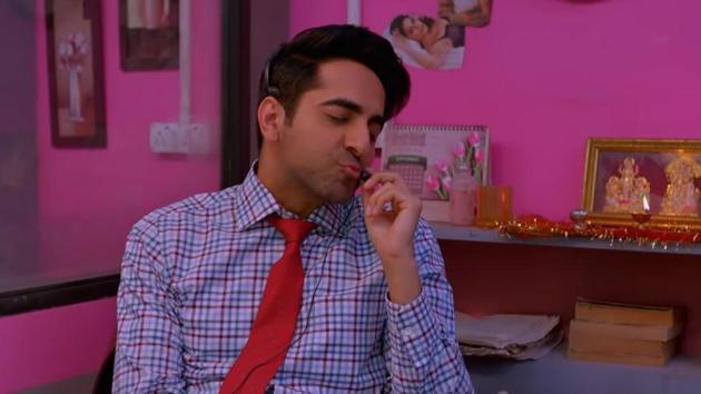 Ayushmann Khurrana in a still from Dream Girl song Dil Ka Telephone.